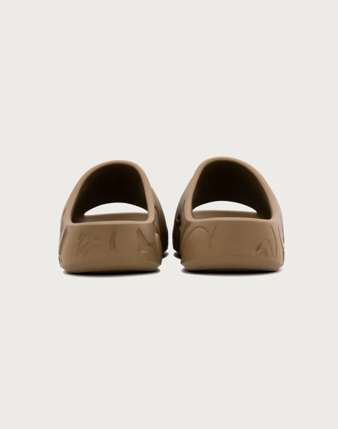 A BATHING APE 2026 SS “BAPE SLIDE” 第2弾が2026年 7/31 12:00 & 8/1 発売 (ア ベイシング エイプ “ベイプ スライド”)