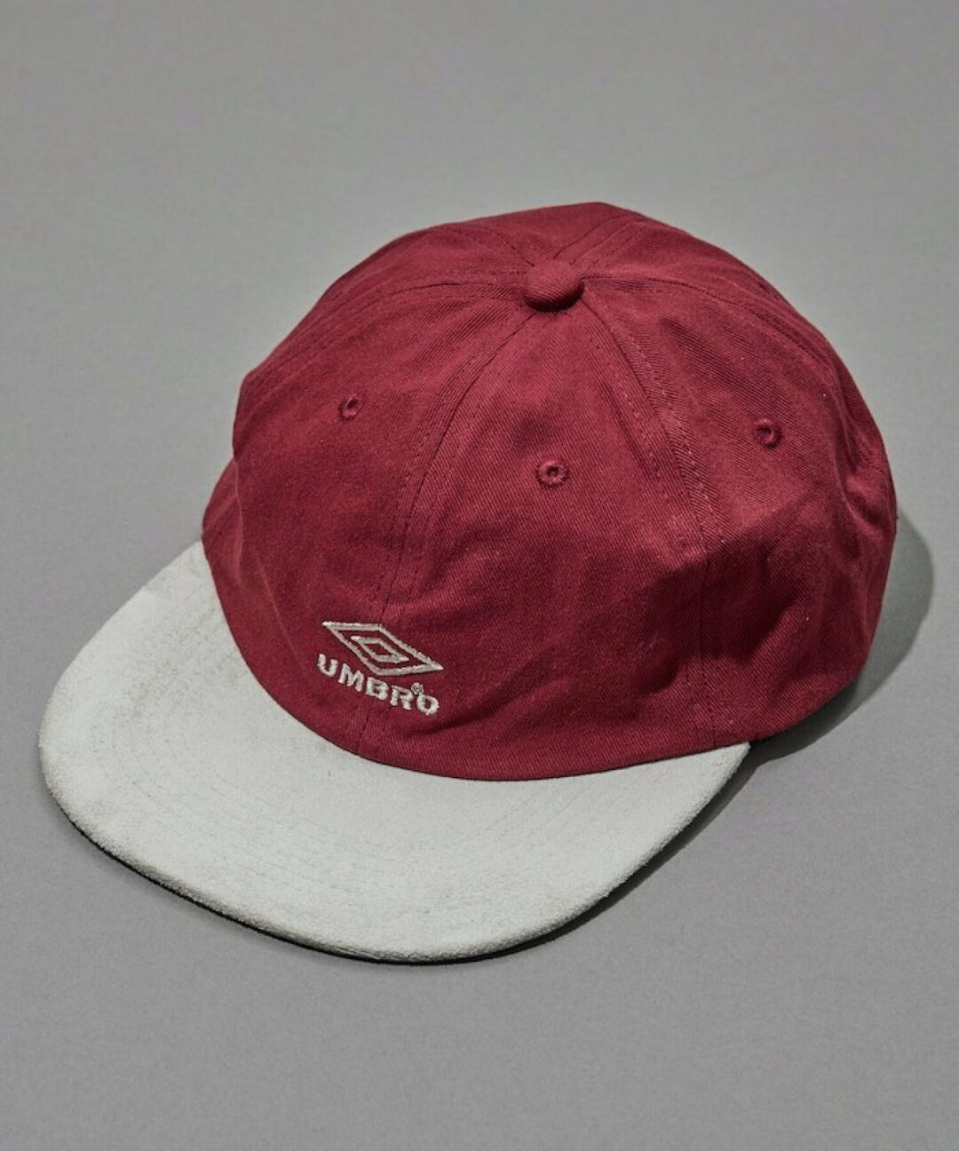 FREAK’S STORE × UMBRO 2026 FW 別注 “2TONE Flat Visor Cap”が発売 (フリークスストア アンブロ 2026年 秋冬)