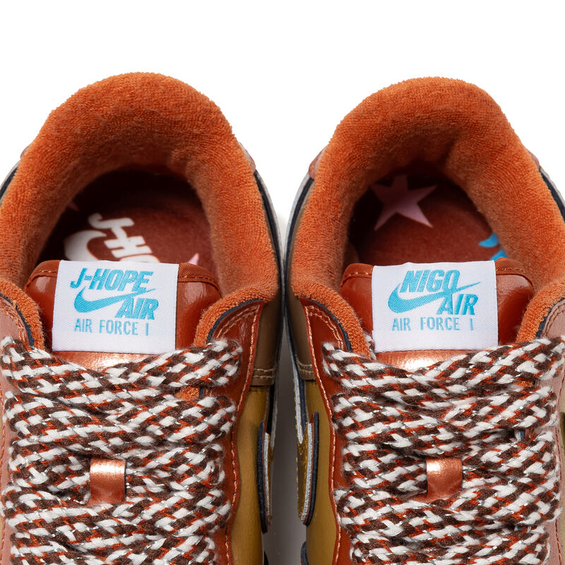 【2026年 10/17 & 10/22 発売】NIGO x BTS/J-Hope x NIKE AIR FORCE 1 01 LOW “Burnt Sunrise” (ニゴー ジェイホープ ナイキ エア フォース 1 ロー “バーントサンライズ”) [IO8766-800]