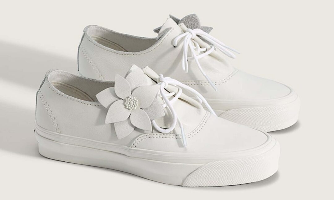 VANS PREMIUM AUTHENTIC EASE SHO “Marshmallow” (バンズ プレミアム オーセンティック) [VN000ECPCD3]