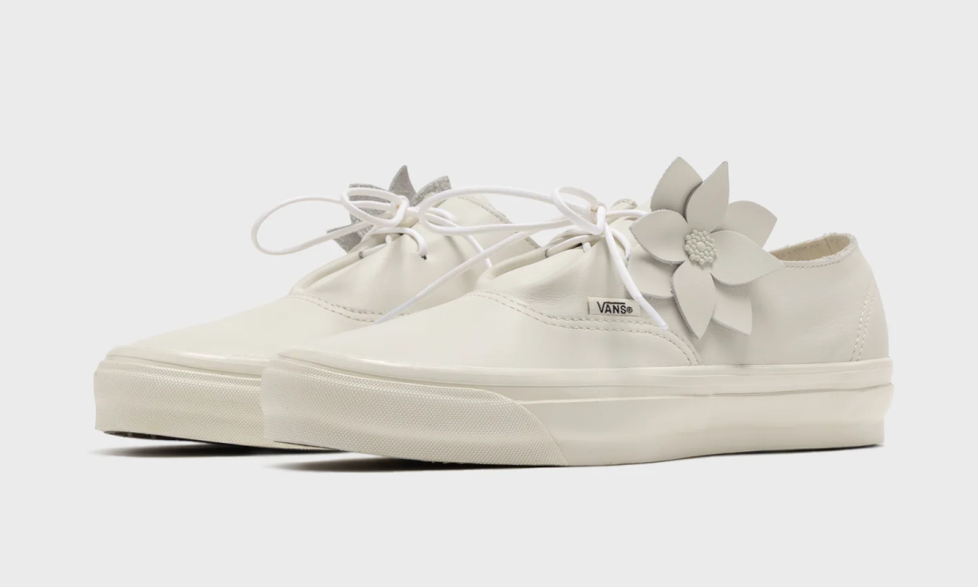 VANS PREMIUM AUTHENTIC EASE SHO “Marshmallow” (バンズ プレミアム オーセンティック) [VN000ECPCD3]
