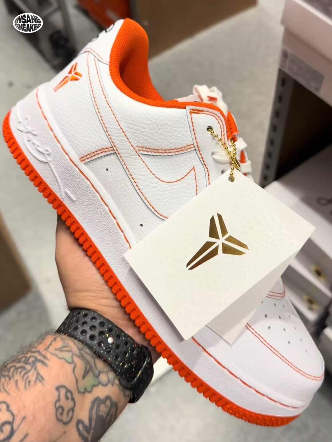 【2026年 8/1 発売予定】Kobe Bryant × NIKE AIR FORCE 1 LOW PROTRO QS “Lord of the Rings” (コービー・ブライアント ナイキ エア フォース 1 ロー プロトロ “ロード・オブ・ザ・リング”) [IQ3921-100]