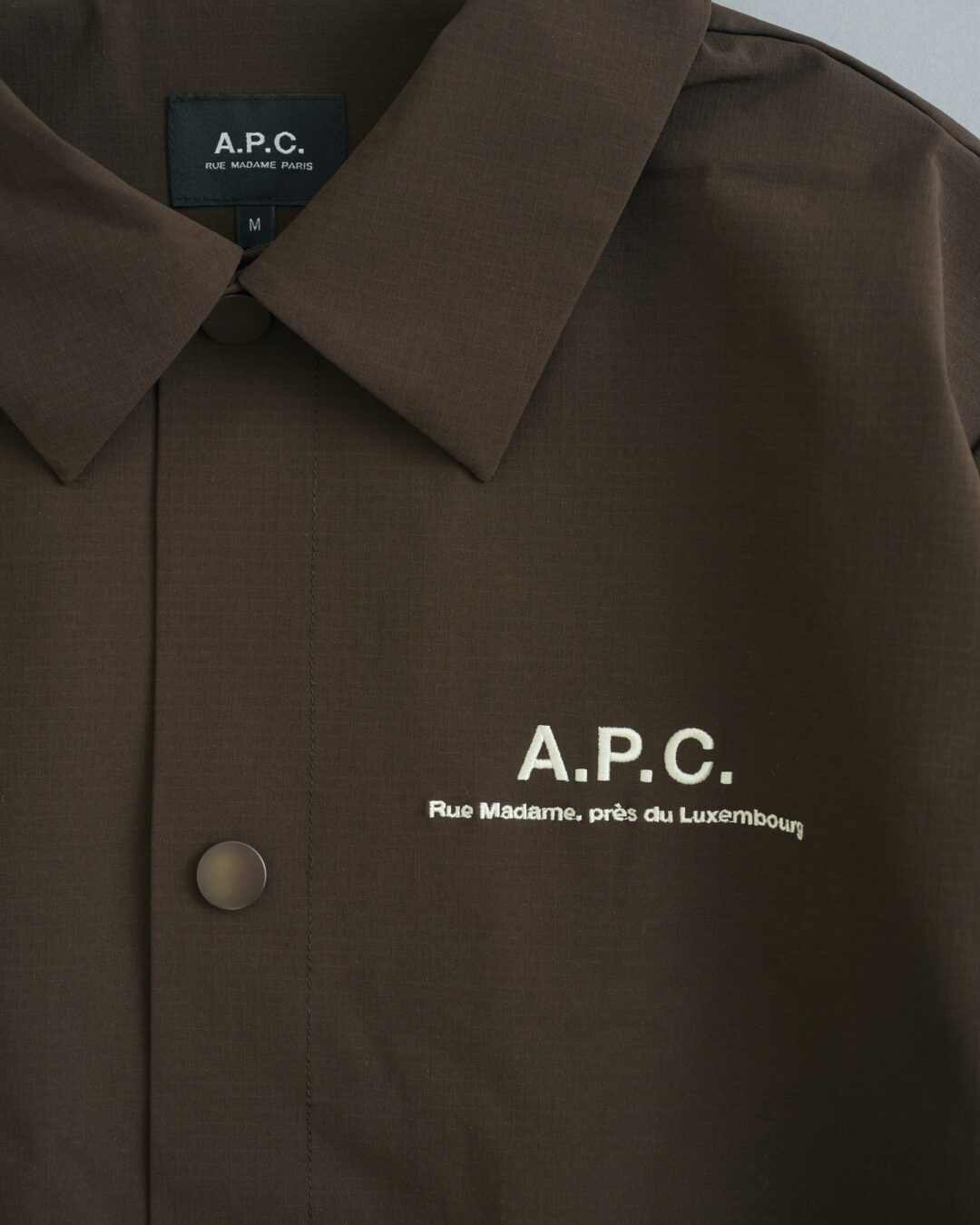 A.P.C. × JOURNAL STANDARD relume 2026 FW 別注 “レイモンド ブルゾン”が8月下旬 発売 (アー・ペー・セー ジャーナルスタンダード)
