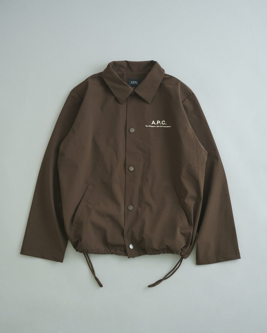 A.P.C. × JOURNAL STANDARD relume 2026 FW 別注 “レイモンド ブルゾン”が8月下旬 発売 (アー・ペー・セー ジャーナルスタンダード)