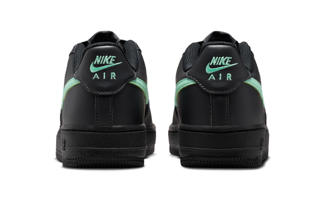 【2026 FALL】NIKE GS AIR FORCE 1 LOW “Black/Arctic Green” (ナイキ エア フォース 1 ロー “ブラック/アークティックグリーン”) [CT3839-018]