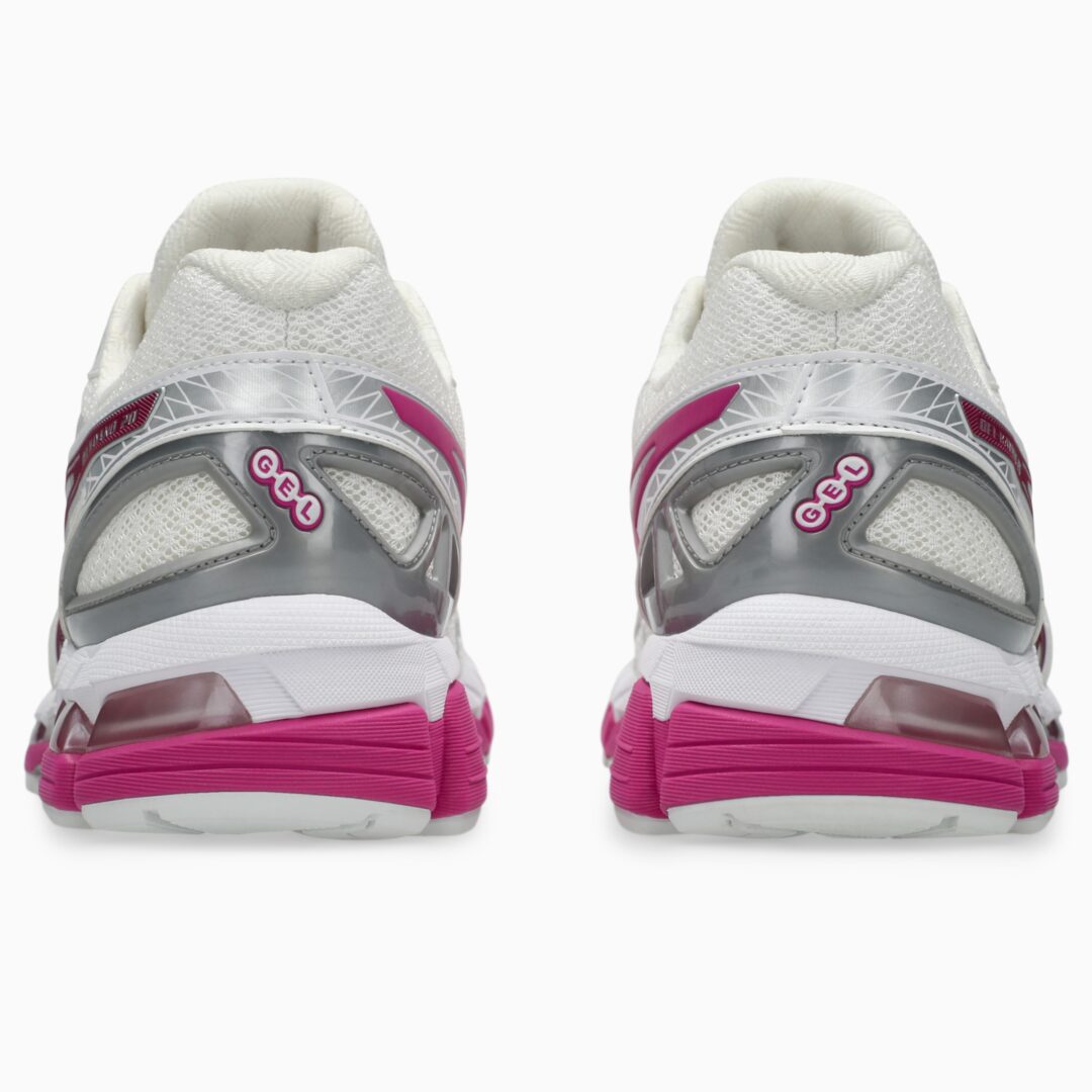【2026年 7/16 発売】ASICS GEL-KAYANO 20 “White/Raspberry” (アシックス ゲルカヤノ) [1203A388.108]