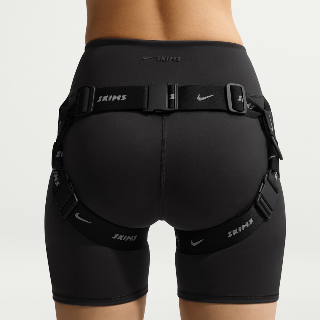 NikeSKIMS 2026 最新アイテムが7/30 発売予定 (ナイキ スキムス キム・カーダシアン Kim Kardashian)