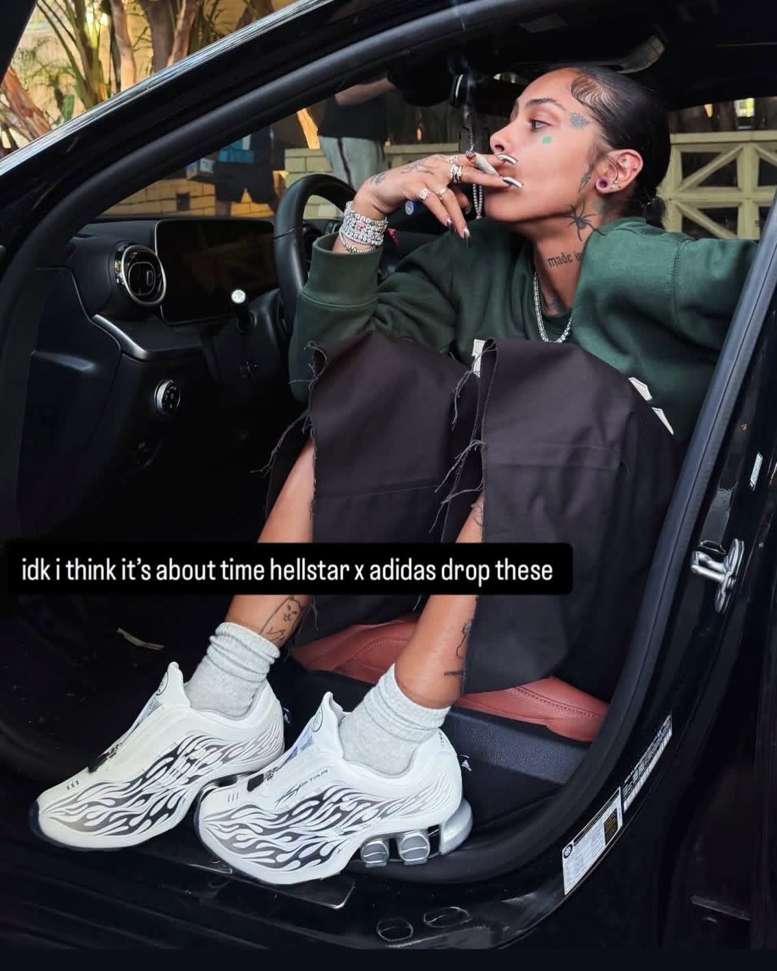 【2026年 発売予定】Hellstar x adidas Originals MEGARIDE S2 (ヘルスター アディダス オリジナルス メガライド)