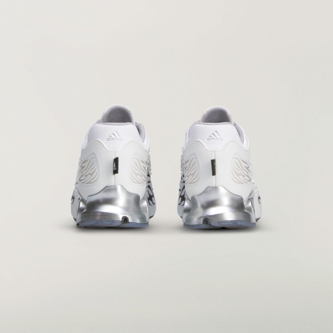 【2026年 8/8 発売】Hellstar x adidas Originals MEGARIDE S2 (ヘルスター アディダス オリジナルス メガライド) [KH8086]