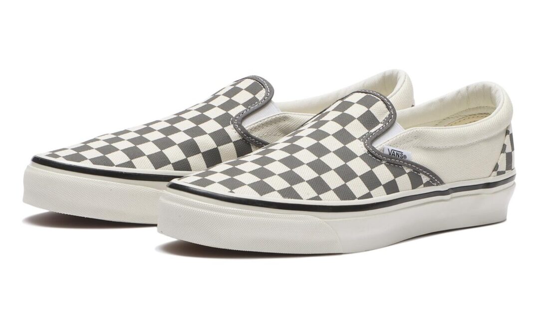 【2026年 7/1 発売】VANS PREMIUM CLASSIC SLIP-ON 98 “CHECKERBOARD/PEWTER/POPPY EMBER RED” (バンズ プレミアム クラシック スリッポン) [VN000D9PGWR/VN000D9PPWT]