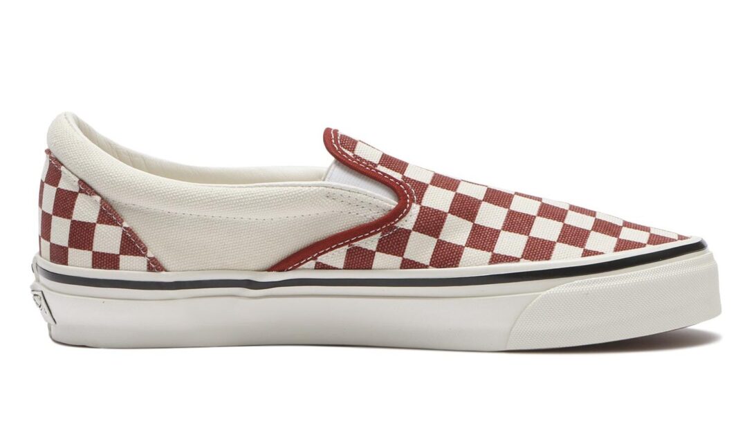 【2026年 7/1 発売】VANS PREMIUM CLASSIC SLIP-ON 98 “CHECKERBOARD/PEWTER/POPPY EMBER RED” (バンズ プレミアム クラシック スリッポン) [VN000D9PGWR/VN000D9PPWT]