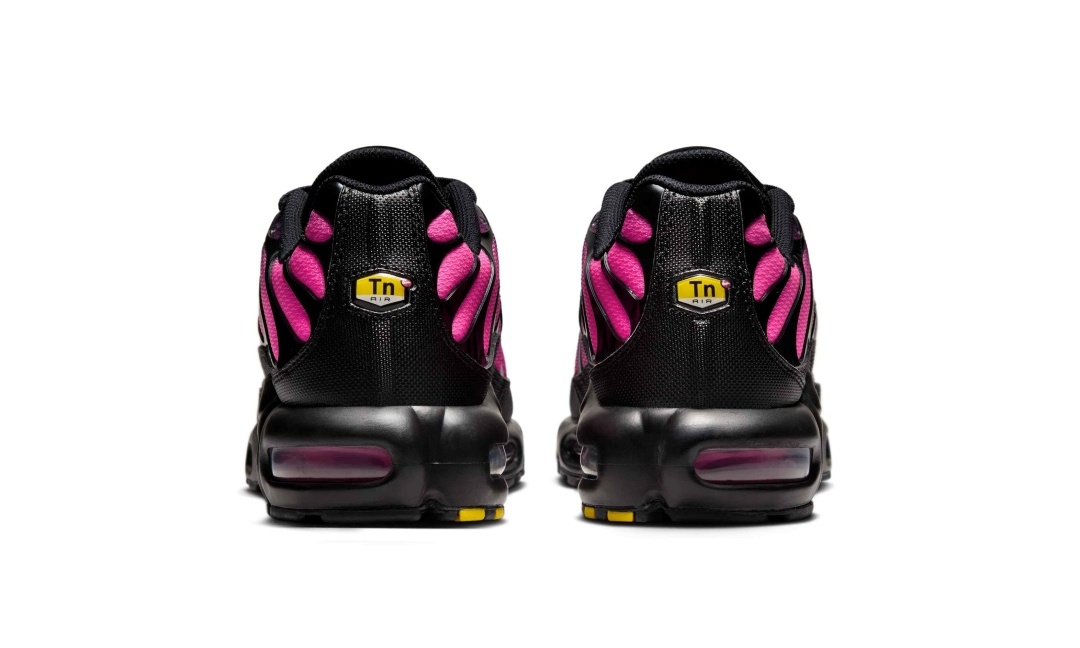 【2026年 7月 発売予定】NIKE AIR MAX PLUS “Black/Hyper Pink” (ナイキ エア マックス プラス “ブラック/ハイパーピンク”) [DM0032-020]