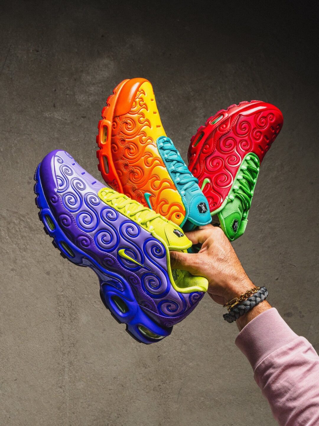 【2026年 9/4 & 9/25 発売】ワンピース x NIKE コラボコレクション (One Piece ナイキ) [IR0968-500/IW1282-600/IW1283-800]