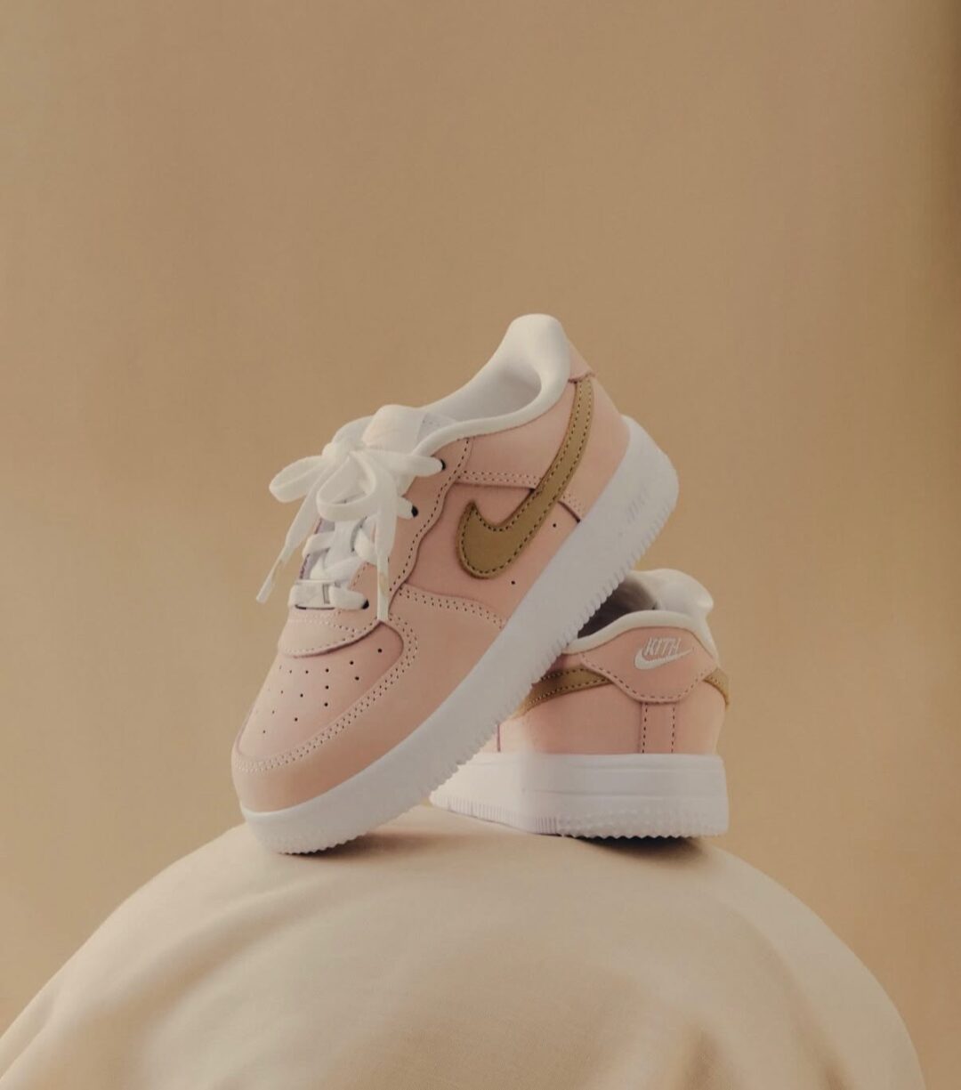【2026年 7/20 発売】KITH × NIKE AIR FORCE 1 LOW & AIR MAX 95 SP “Linen” (キス ナイキ エア マックス フォース “リネンコレクション”) [IW8732-225/IW8733-201/IM6039-201]