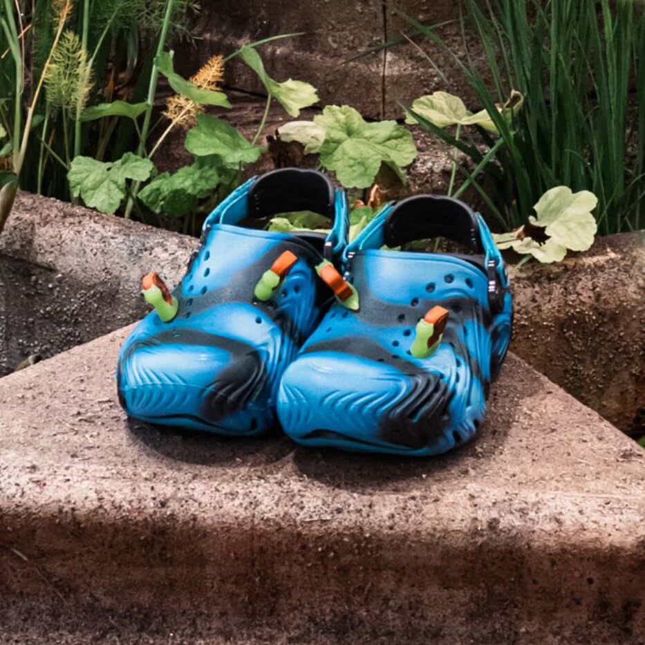 Crocs × Brain Dead コラボコレクションが2026年 夏秋 発売予定 (クロックス ブレインデッド)