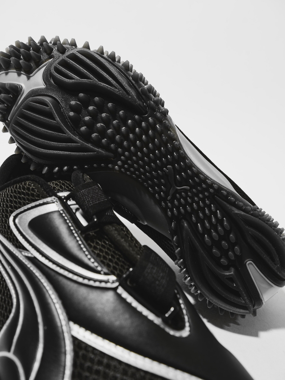 【2026年 7/17 発売】PUMA MOSTRO Y2K “Black/Silver” (プーマ モストロ ワイツーケー “ブラック/シルバー”) [407686-02]
