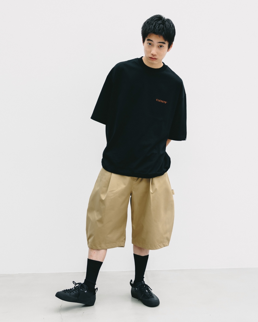 CLESSTE × Plus Phenix 2026 SS 別注 “WINDSTOPPER by GORE-TEX LABS TWILL CITY MASSIVE UTILITY HALF PANTS”が7/8 発売 (クレスト プラスフェニックス ゴアテックス ウィンドストッパー パンツ)