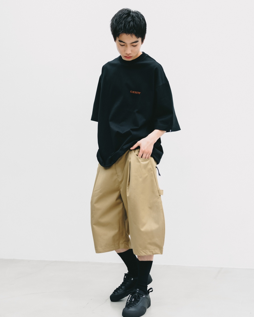 CLESSTE × Plus Phenix 2026 SS 別注 “WINDSTOPPER by GORE-TEX LABS TWILL CITY MASSIVE UTILITY HALF PANTS”が7/8 発売 (クレスト プラスフェニックス ゴアテックス ウィンドストッパー パンツ)