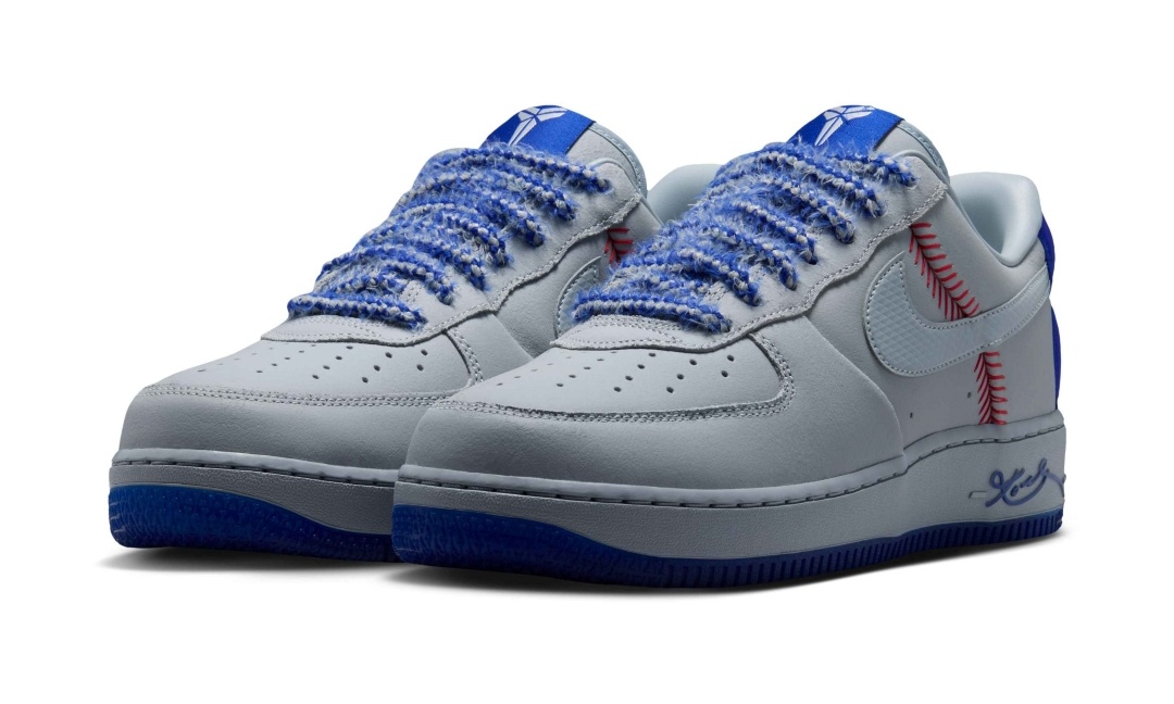 【2026年 8/15 発売予定】Kobe Bryant × NIKE AIR FORCE 1 LOW PROTRO QS “Dodgers” (コービー・ブライアント ナイキ エア フォース 1 ロー プロトロ “ドジャース”) [IQ3920-001]