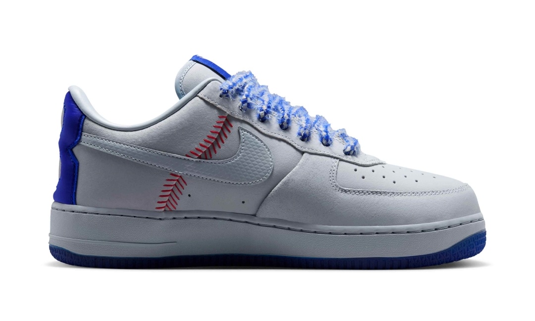 【2026年 8/15 発売予定】Kobe Bryant × NIKE AIR FORCE 1 LOW PROTRO QS “Dodgers” (コービー・ブライアント ナイキ エア フォース 1 ロー プロトロ “ドジャース”) [IQ3920-001]