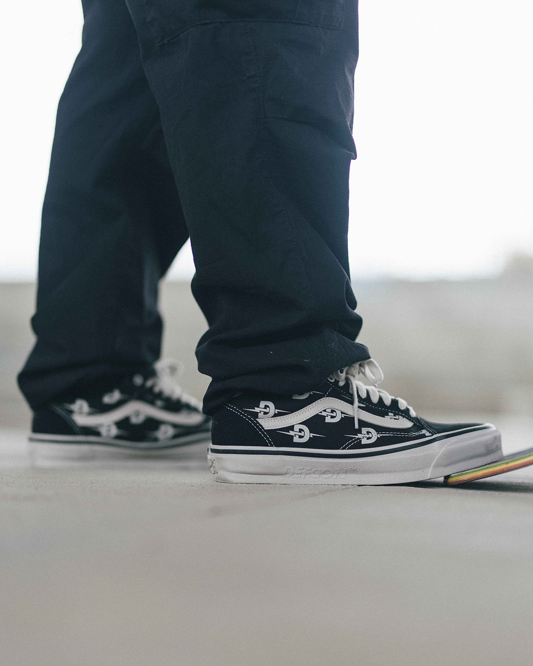 DEFCON × OTW by Vans “SK8-HI 38 & ERA 95 & OLD SKOOL 36″が発売 (デフコン バンズ “スケートハイ エラ オールドスクール”)