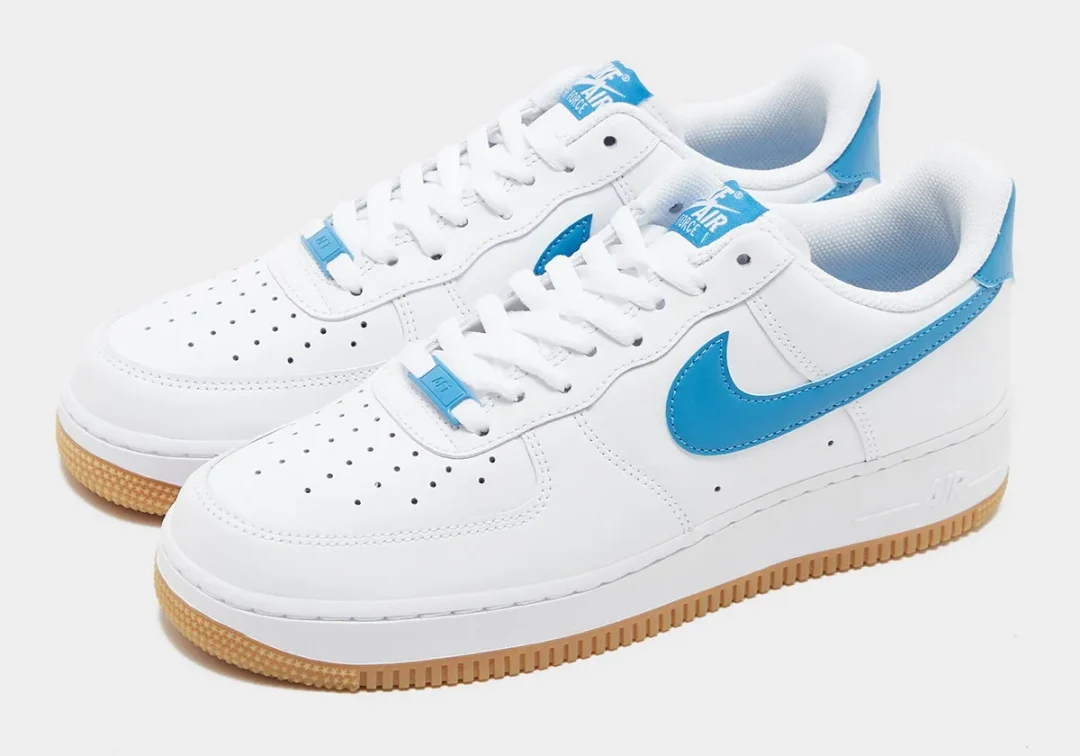 【2026年 発売】NIKE AIR FORCE 1 LOW “White/Aurora Blue-Gum Light Brown” (ナイキ エア フォース 1 ロー “ホワイト/オーロラブルー/ガム”) [FJ4146-135]