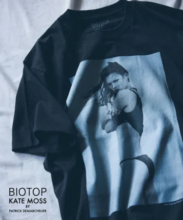 BIOTOP × Kate Moss by Patrick Demarchelier "Photo Tee 2026年 春夏モデル" 第2弾が8月上旬 発売 (ケイト・モス ビオトープ)