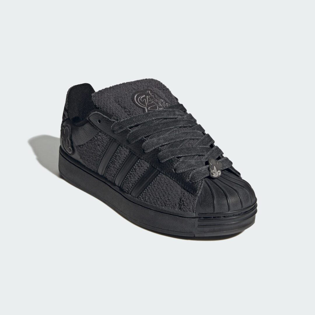 【2026年 発売】Disney x adidas Originals SUPERSTAR ST “Mickey Mouse/Grey Six” (ディズニー アディダス オリジナルス スーパースター “ミッキーマウス”) [KJ9942]