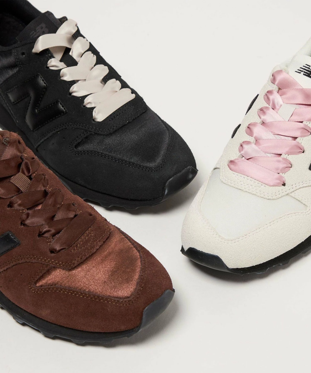 【2026年 8/8 発売】New Balance W996 “Satin Shoelaces” (ニューバランス “サテン シューレース”) [W9964KH/W996739/W9966FJ]