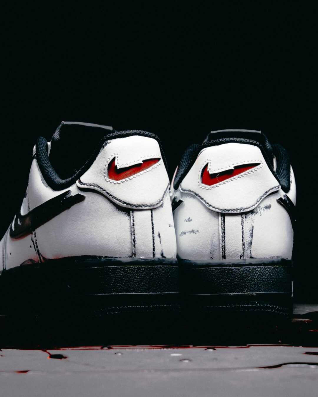 【2026年 7/9 発売】NIKE AIR FORCE 1 LOW “Halloween/Scream” (ナイキ エア フォース 1 ロー “ハロウィン/スクリーム”) [IV6350-121]