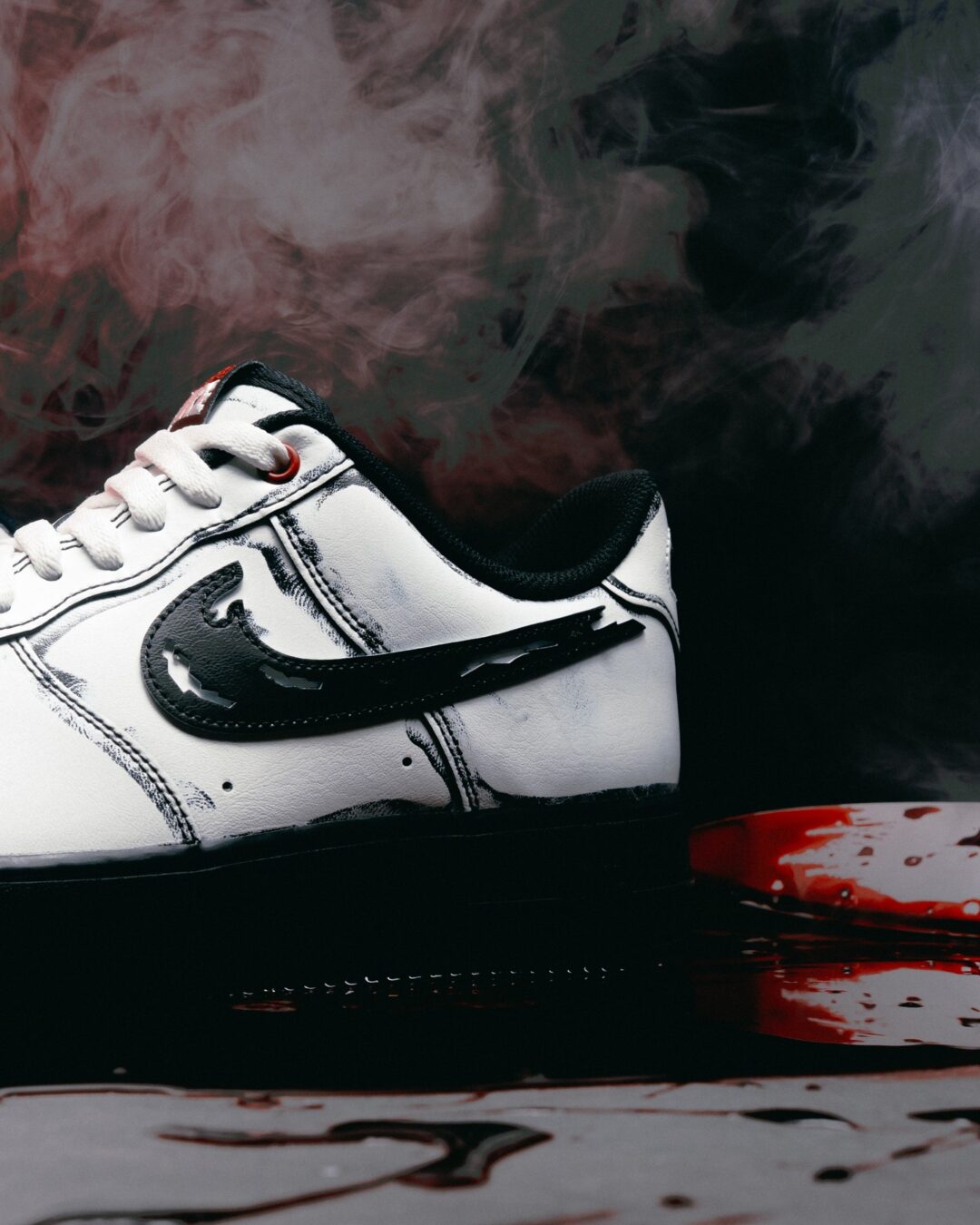 【2026年 7/9 発売】NIKE AIR FORCE 1 LOW “Halloween/Scream” (ナイキ エア フォース 1 ロー “ハロウィン/スクリーム”) [IV6350-121]