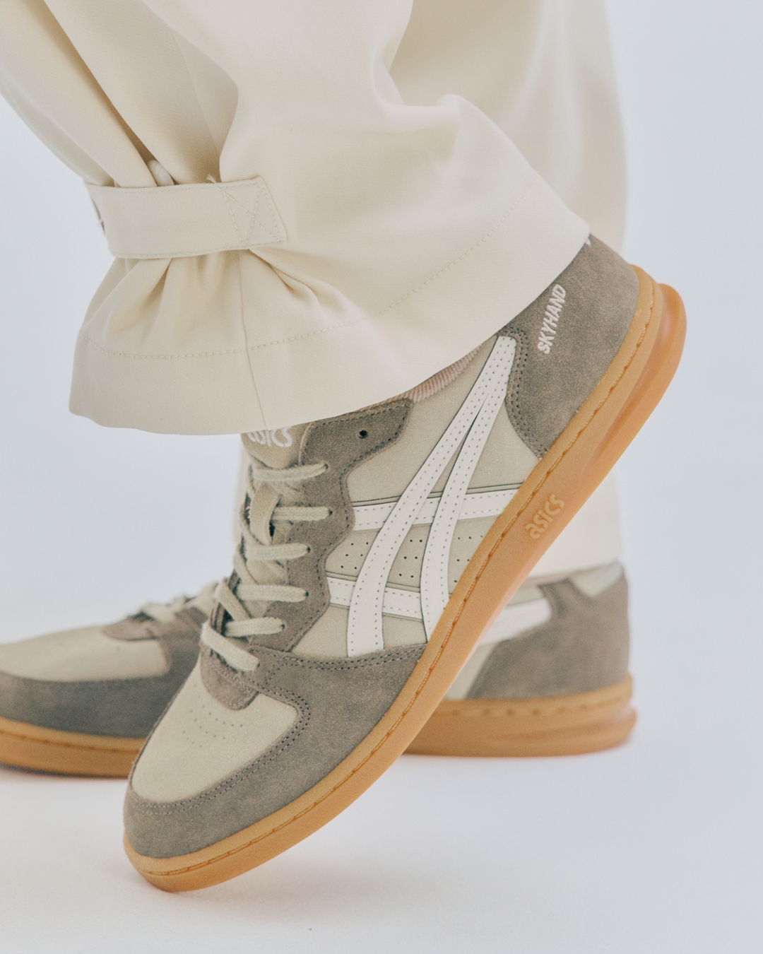 【2026年 7/9 発売】ASICS SKYHAND OG “SLATE BLUE/DRIFTWOOD” (アシックス スカイハンド OG) [1203A452.203/1203A452.404]