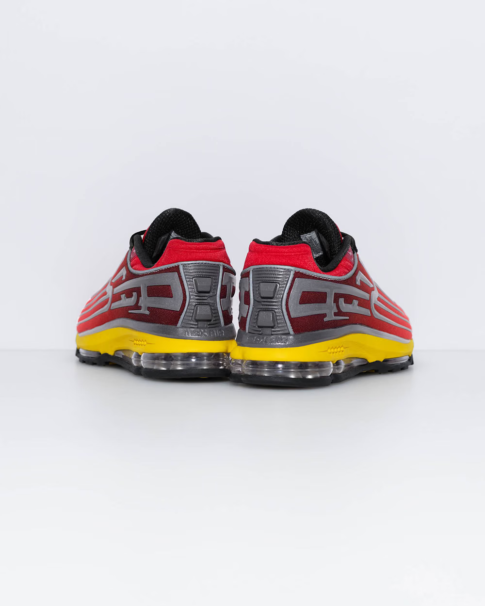 【SUPREME 2026 FW – シュプリーム 2026年 秋冬】国内 8/29 発売予定 – week 2にSUPREME × Nike Air Max 2001 Air Ecstasy が登場予定
