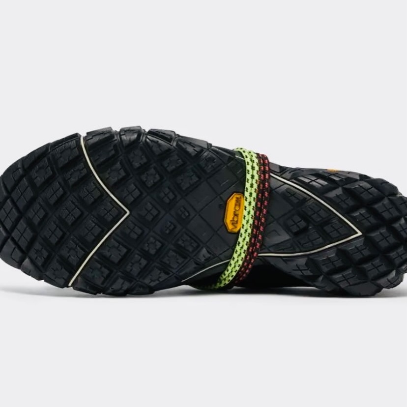 【2026年 8/27 発売】PUMA × A$AP ROCKY STRACAT “PUMA Black/Formula Red” (プーマ エイサップ・ロッキー ストレイキャット) [408509-01]