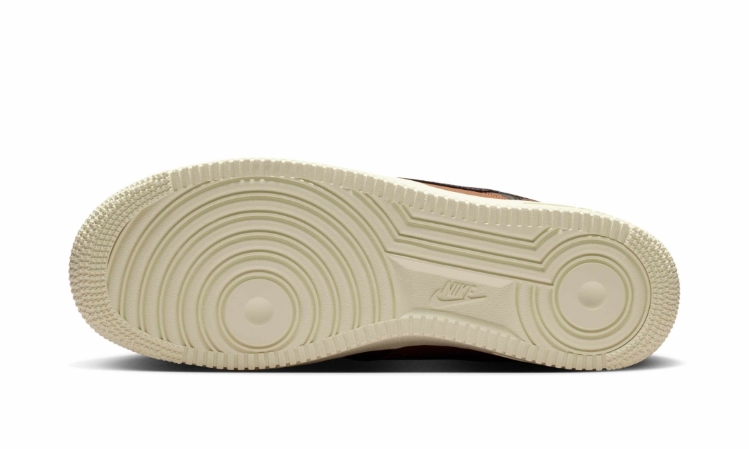 【2026年 8/10 発売】NIKE AIR FORCE 1 07 LOW “Cacao Wow/Light British Tan” (ナイキ フォース 1 ロー “カカオワオ/ライトブリティッシュタン”) [IM5752-200]