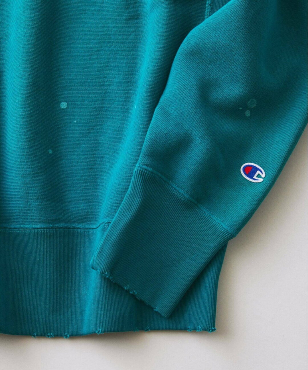 Champion × JOURNAL STANDARD relume 2026 FW 別注 “リバースウィーブ オーバーダイ スウェット”が10月中旬 発売 (チャンピオン ジャーナルスタンダード)