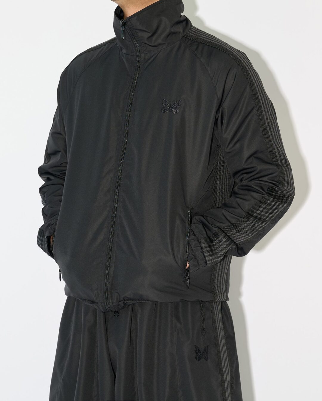 NEEDLES × STUDIOUS 2026 FW 別注 “Track Jacket & H.D. Track Pant – Nylon Polyester”が8/13 19:00 発売 (ニードルズ ステュディオス)