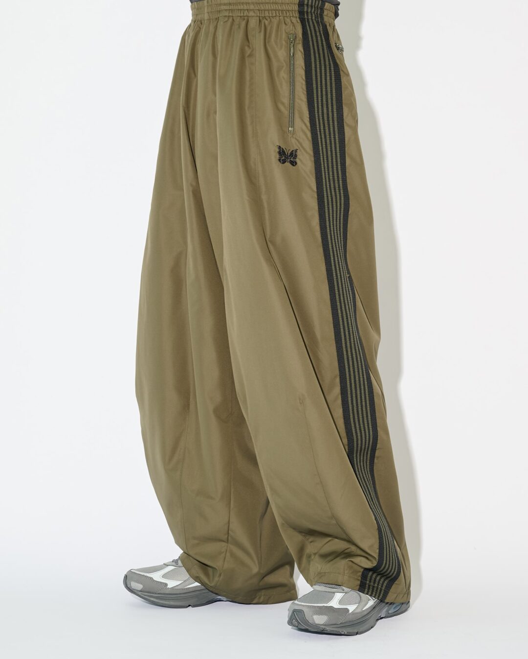 NEEDLES × STUDIOUS 2026 FW 別注 “Track Jacket & H.D. Track Pant – Nylon Polyester”が8/13 19:00 発売 (ニードルズ ステュディオス)
