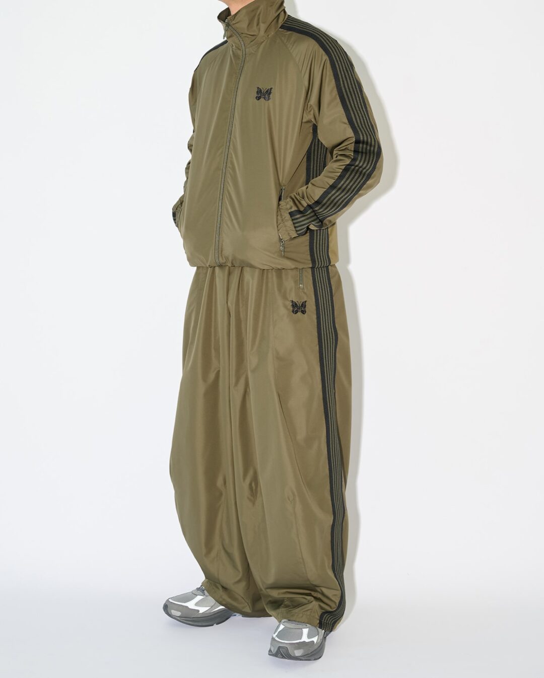 NEEDLES × STUDIOUS 2026 FW 別注 “Track Jacket & H.D. Track Pant – Nylon Polyester”が8/13 19:00 発売 (ニードルズ ステュディオス)