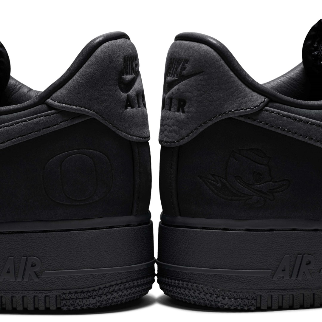 【2026年 10/5 発売予定】NCAA x NIKE AIR FORCE 1 LOW UNIVERSITY COLLECTION (エヌシーダブルエー ナイキ エア フォース ロー) [JF5453-001/JF5453-300/JF5455-400/JF5456-800/JF5457-600]