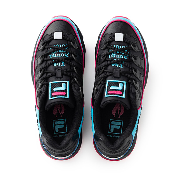 「FILA × 初音ミク」コラボプロジェクト第4弾「SILVA TRAINER」が2026年 9/1 00:00 先行予約 (フィラ)