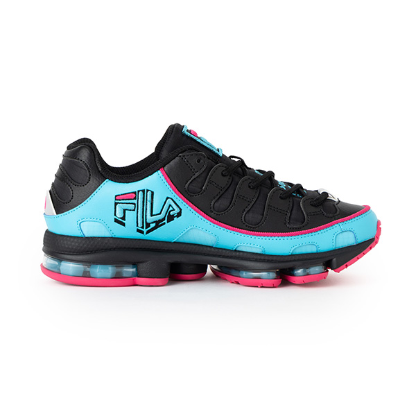 「FILA × 初音ミク」コラボプロジェクト第4弾「SILVA TRAINER」が2026年 9/1 00:00 先行予約 (フィラ)