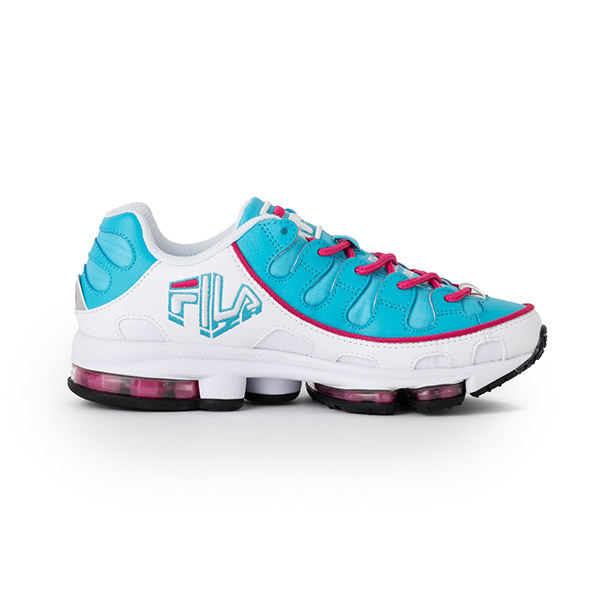 「FILA × 初音ミク」コラボプロジェクト第4弾「SILVA TRAINER」が2026年 9/1 00:00 先行予約 (フィラ)