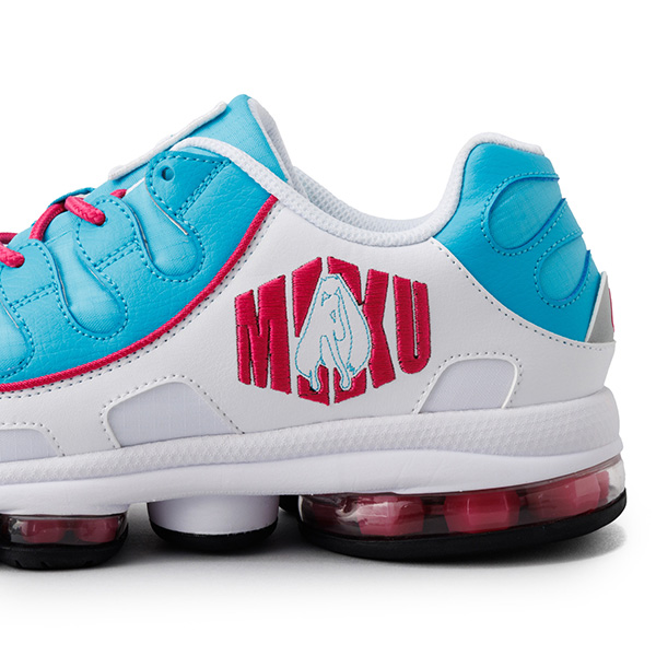 「FILA × 初音ミク」コラボプロジェクト第4弾「SILVA TRAINER」が2026年 9/1 00:00 先行予約 (フィラ)