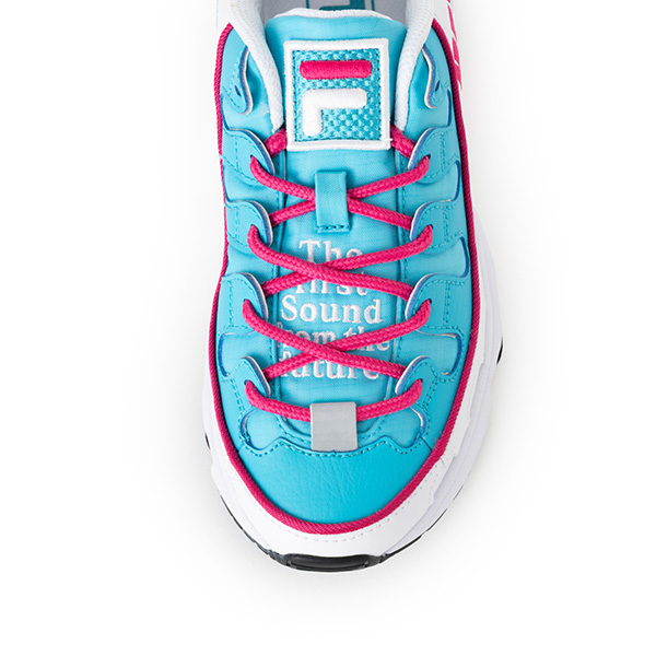 「FILA × 初音ミク」コラボプロジェクト第4弾「SILVA TRAINER」が2026年 9/1 00:00 先行予約 (フィラ)