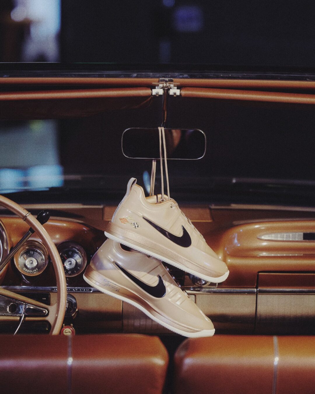 【2026年 8/15 発売】Devin Booker × Chevrolet × NIKE BOOK 2 “Pretty Penny” (デビン・ブッカー シボレー ナイキ ブック “プリティペニー”) [IO9841-100]