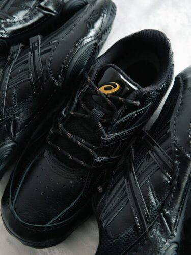 【発売中】ASICS HYPERSYNC “Black/Black” (アシックス ゲル ハイパーシンク) [1203B068.001]