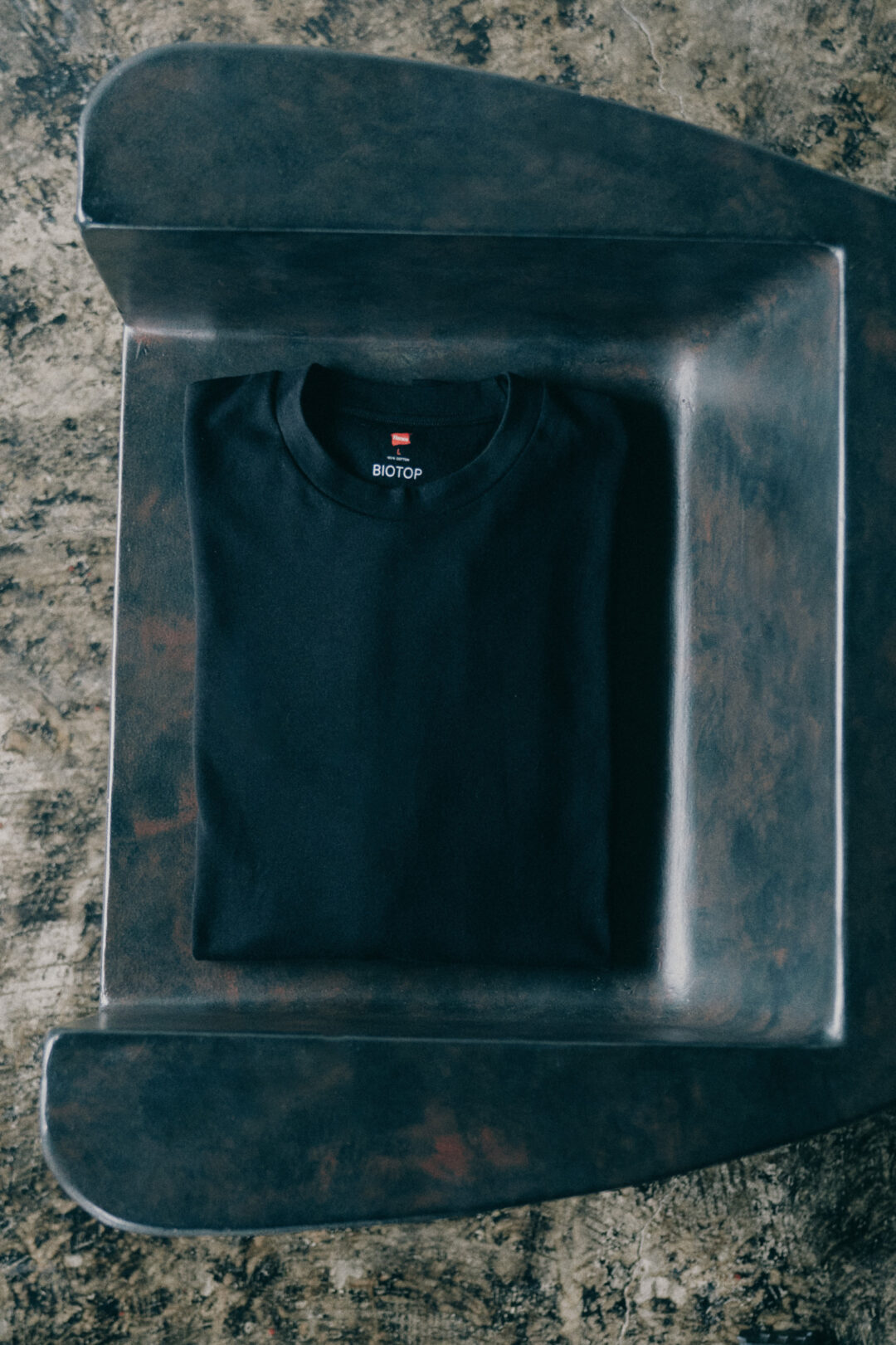 Hanes for BIOTOP 2026 FW “クルーネック”が9/11 発売 (ヘインズ ビオトープ 2026年 秋冬)