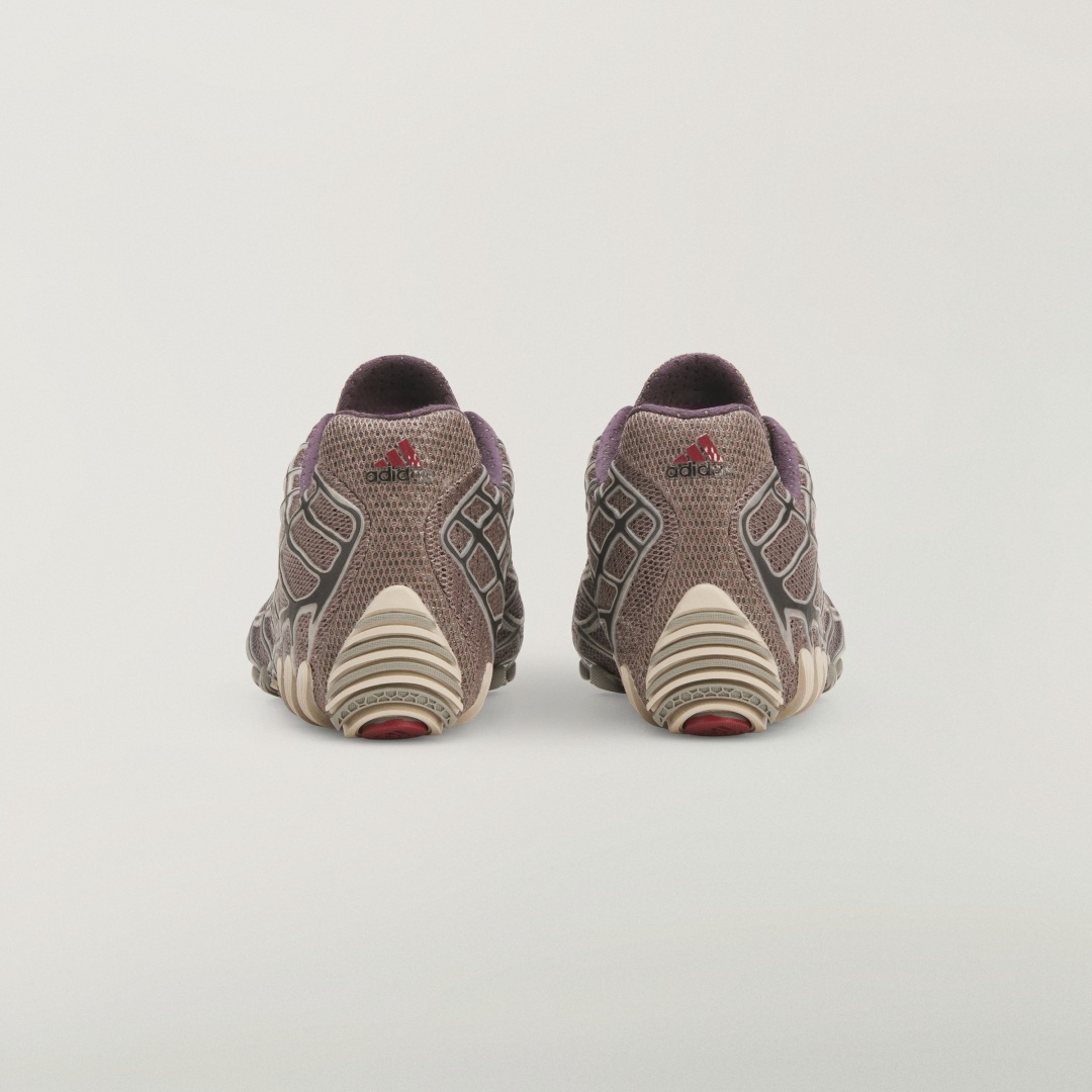 【2026年 8/29 発売】Bad Bunny × adidas Originals F50 Ghost Sprint “Core Black/Charcoal” (バッド・バニー アディダス オリジナルス ゴーストスプリント “ブラック/チャコール”) [HP4218]
