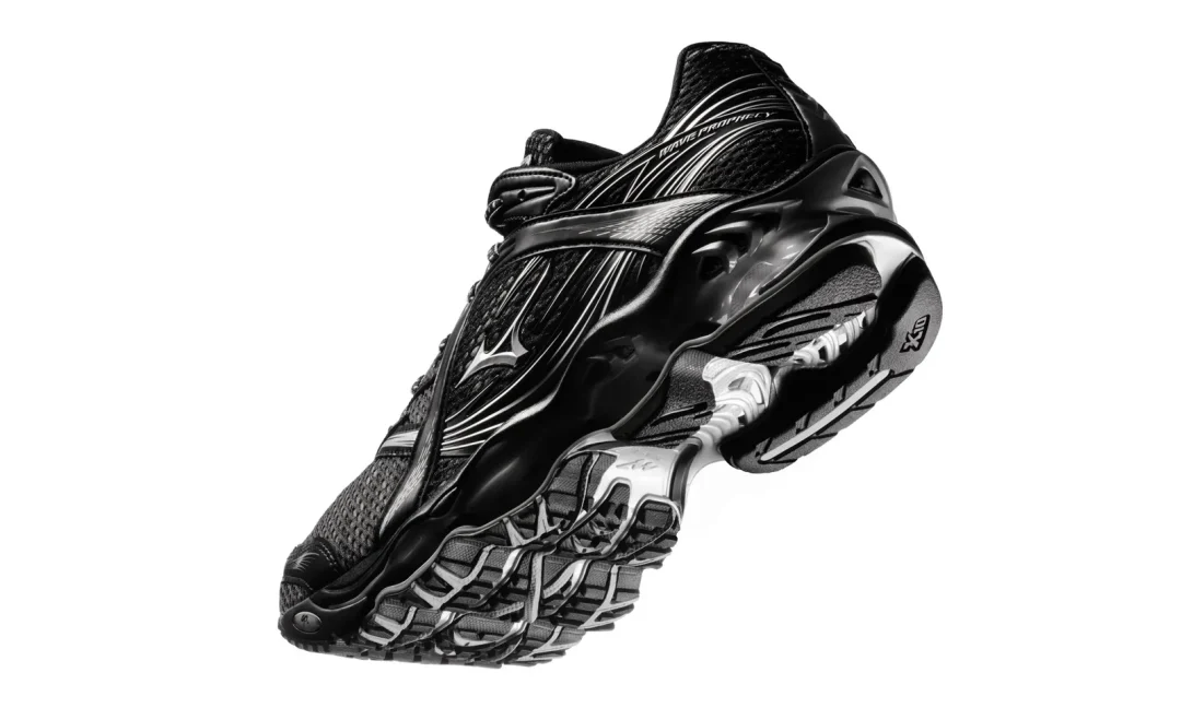 【2026年 8/28 発売】Mizuno WAVE PROPHECY 1 “Black” (ミズノ ウェーブ プロフェシー) [D1GA265102]